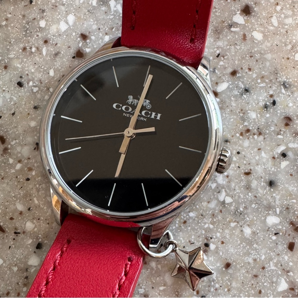 Women’s Coach Watch